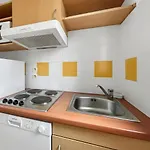 T3 Chaleureux Avec Terrasse Et Piscine Chauffee Appartement