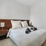 T3 Chaleureux Avec Terrasse Et Piscine Chauffee * Prayssac