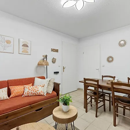 T3 Chaleureux Avec Terrasse Et Piscine Chauffee