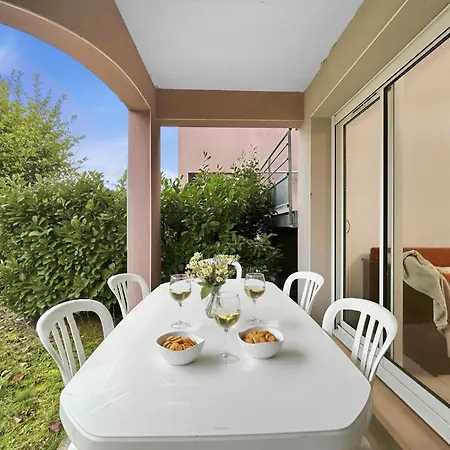 T3 Chaleureux Avec Terrasse Et Piscine Chauffée Appartement *